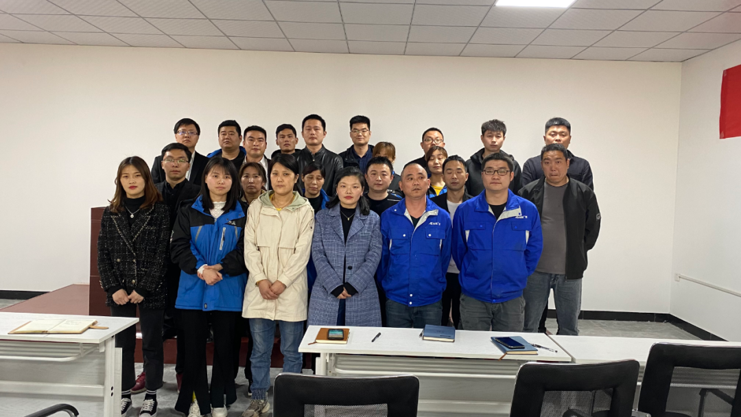 龍勝管業“精益注塑·標桿工廠”項目正式啟動！