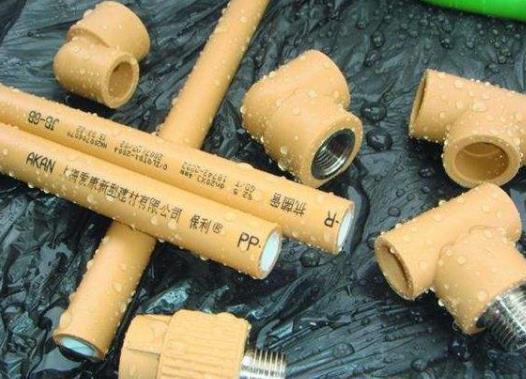 水管用保利還是公元？憑這點就可簡單做出選擇！