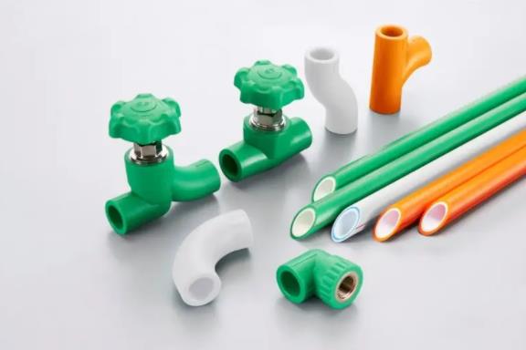 水管日豐好還是保利好？2點(diǎn)對比不分伯仲，不妨用它做選擇！