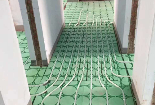 暖氣只關(guān)回水閥會爆炸嗎？使用地暖要注意哪些情況？